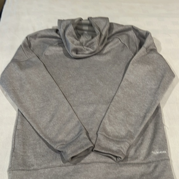 Adidas light gray hooded sweatshirt - Picture 3 of 3